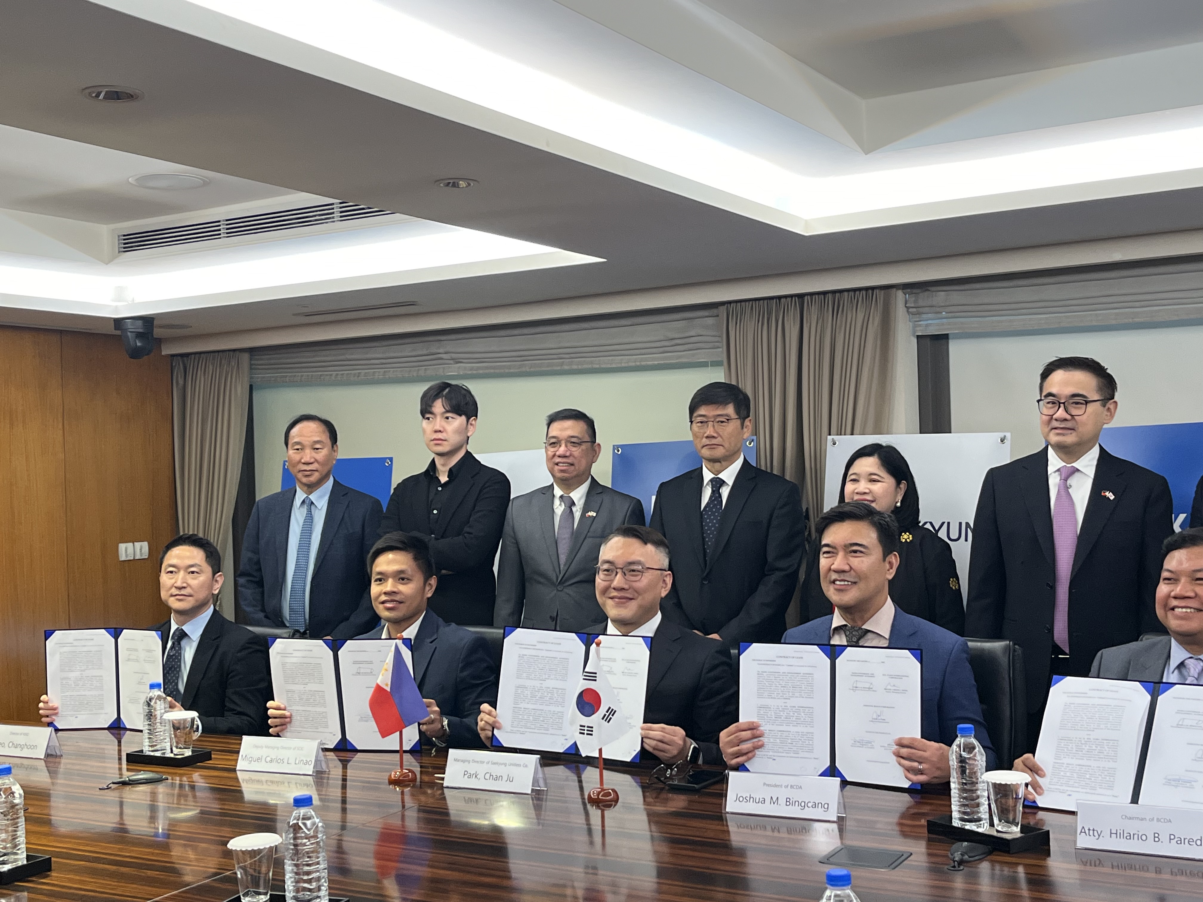 필리핀 뉴클락 서민주택 토지임대차계약 체결식 참석(2).jpg